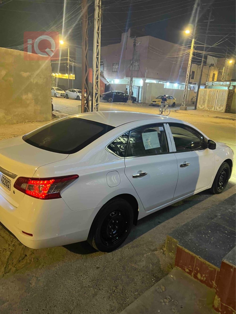 نيسان سنترا